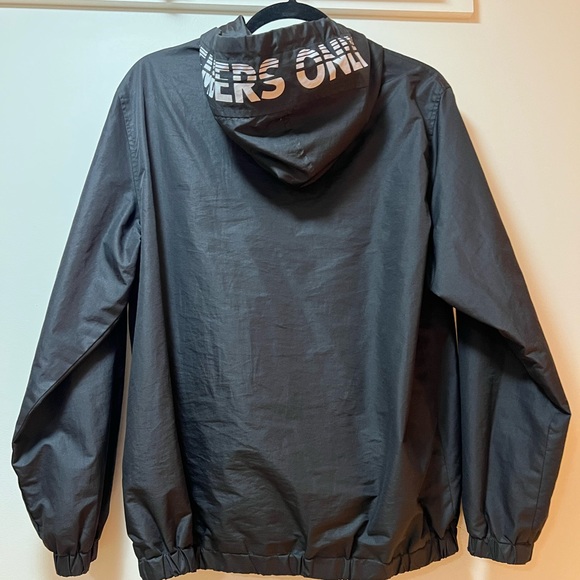 Members only half zip - Picture 3 of 4